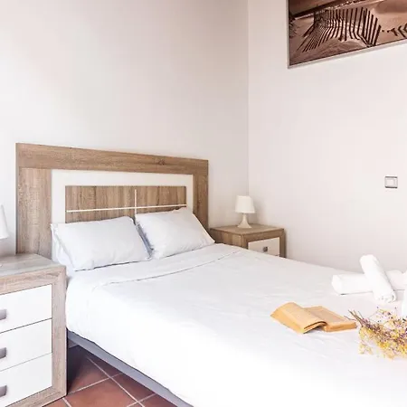 Huerto Del Conde Freshapartments Malaga Exterior photo