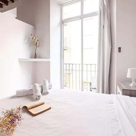 Huerto Del Conde Freshapartments Malaga Exterior photo